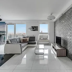 Grand - Luxury On The 11th Floor With A View Of The Old Town Gdansk